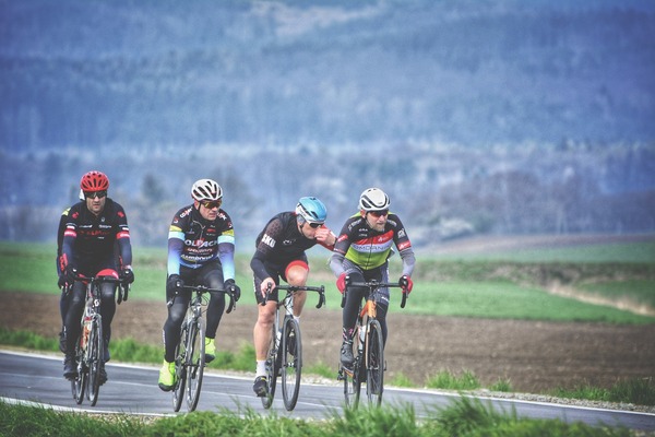 Tomek na Ślężańskim Mnichu czyli otwarcie sezonu szosowego